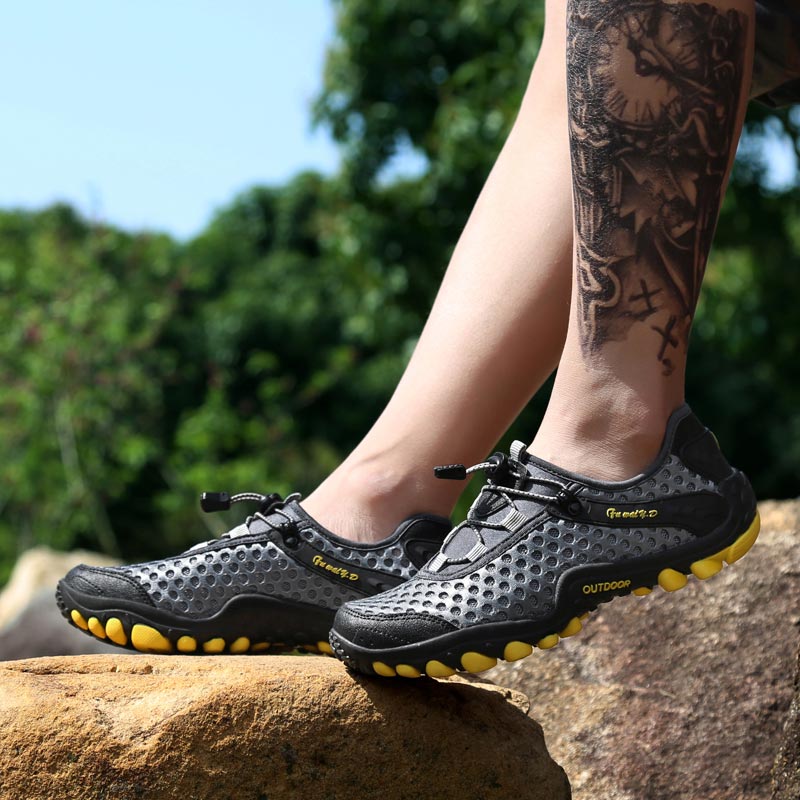 trekking mountain mens sports  - Table Tennis Player Name 评论和价格